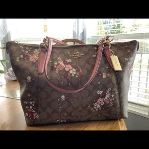 Coach Tote